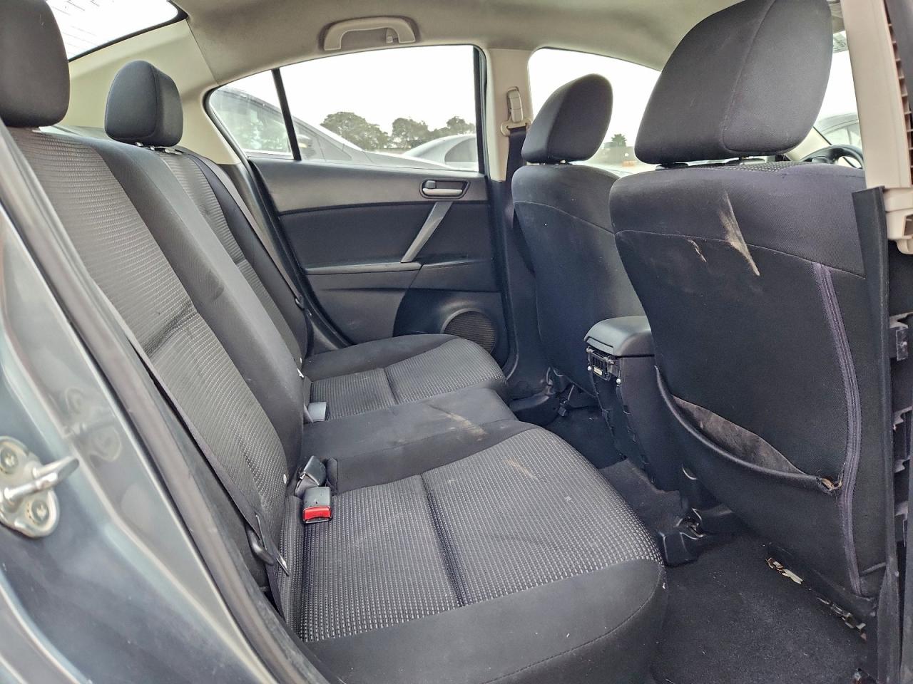 2013 MAZDA 3 I photo 10