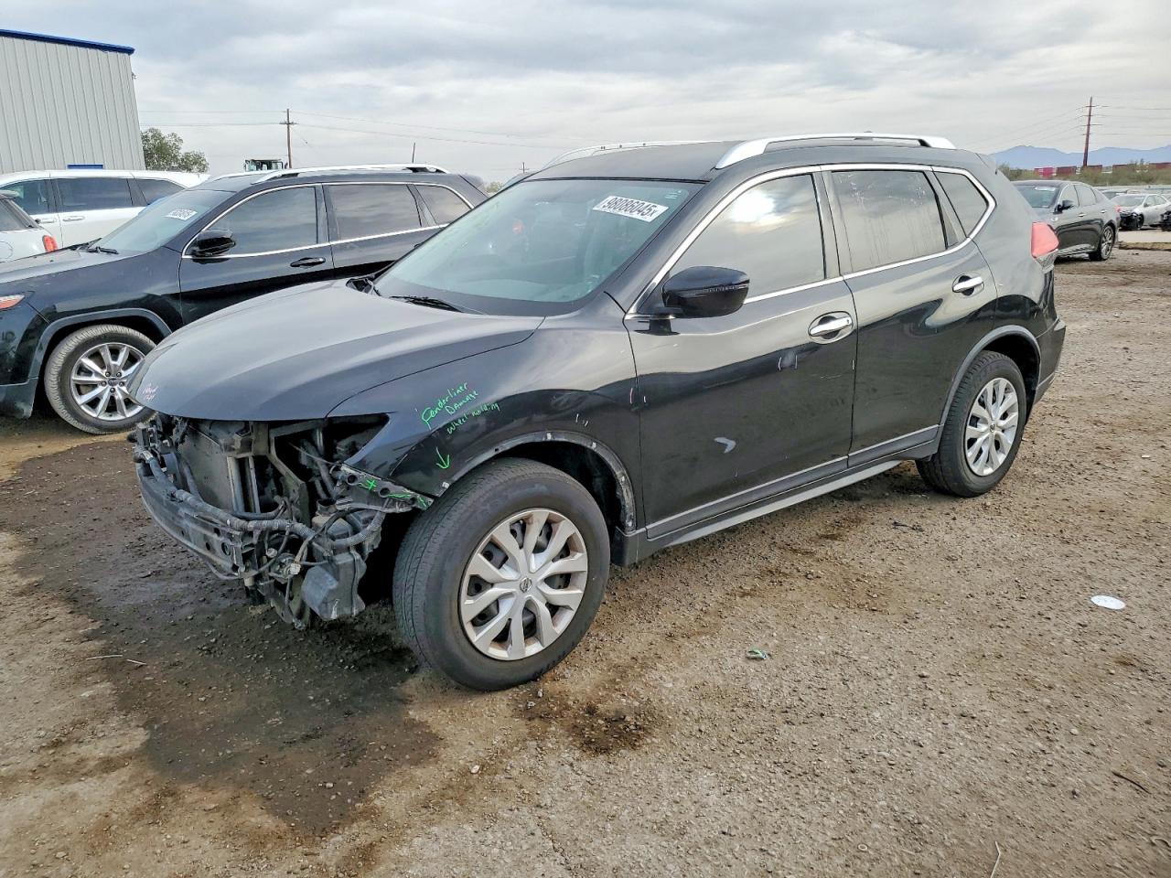 2017 NISSAN ROGUE