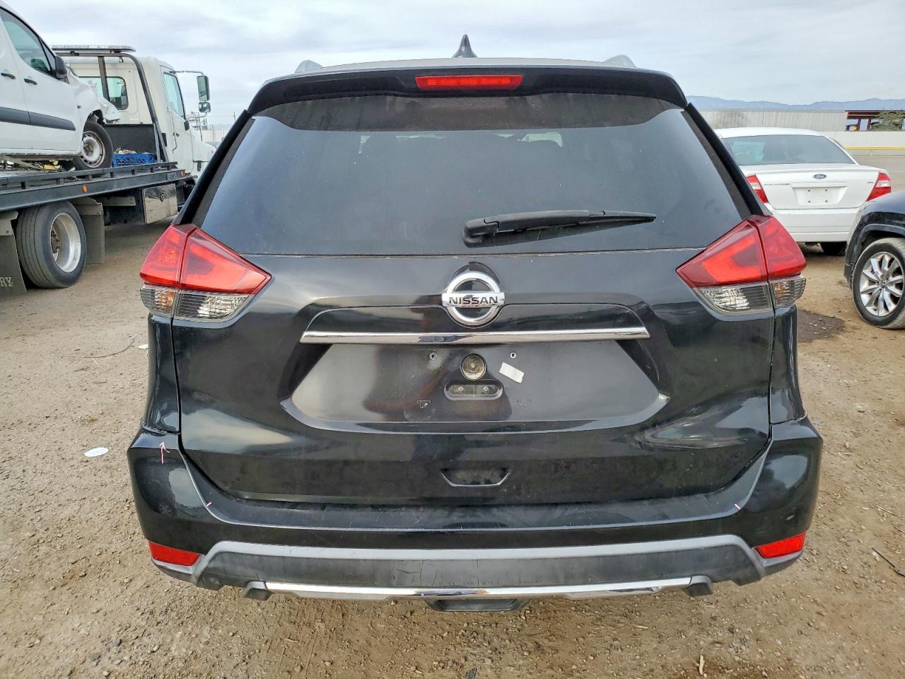 2017 NISSAN ROGUE S photo 11