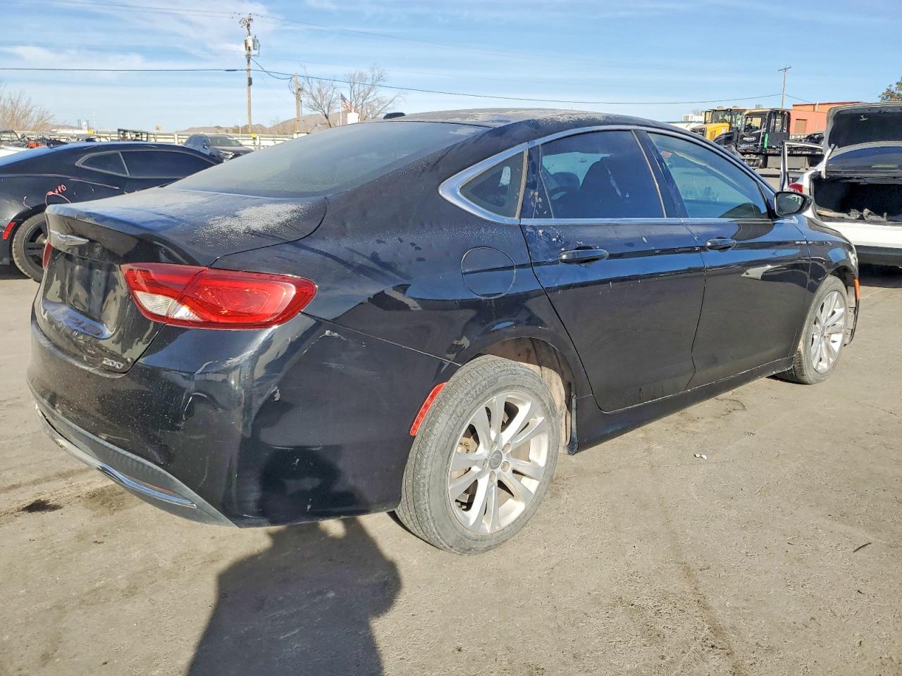 2016 CHRYSLER 200 LIMITED photo 3