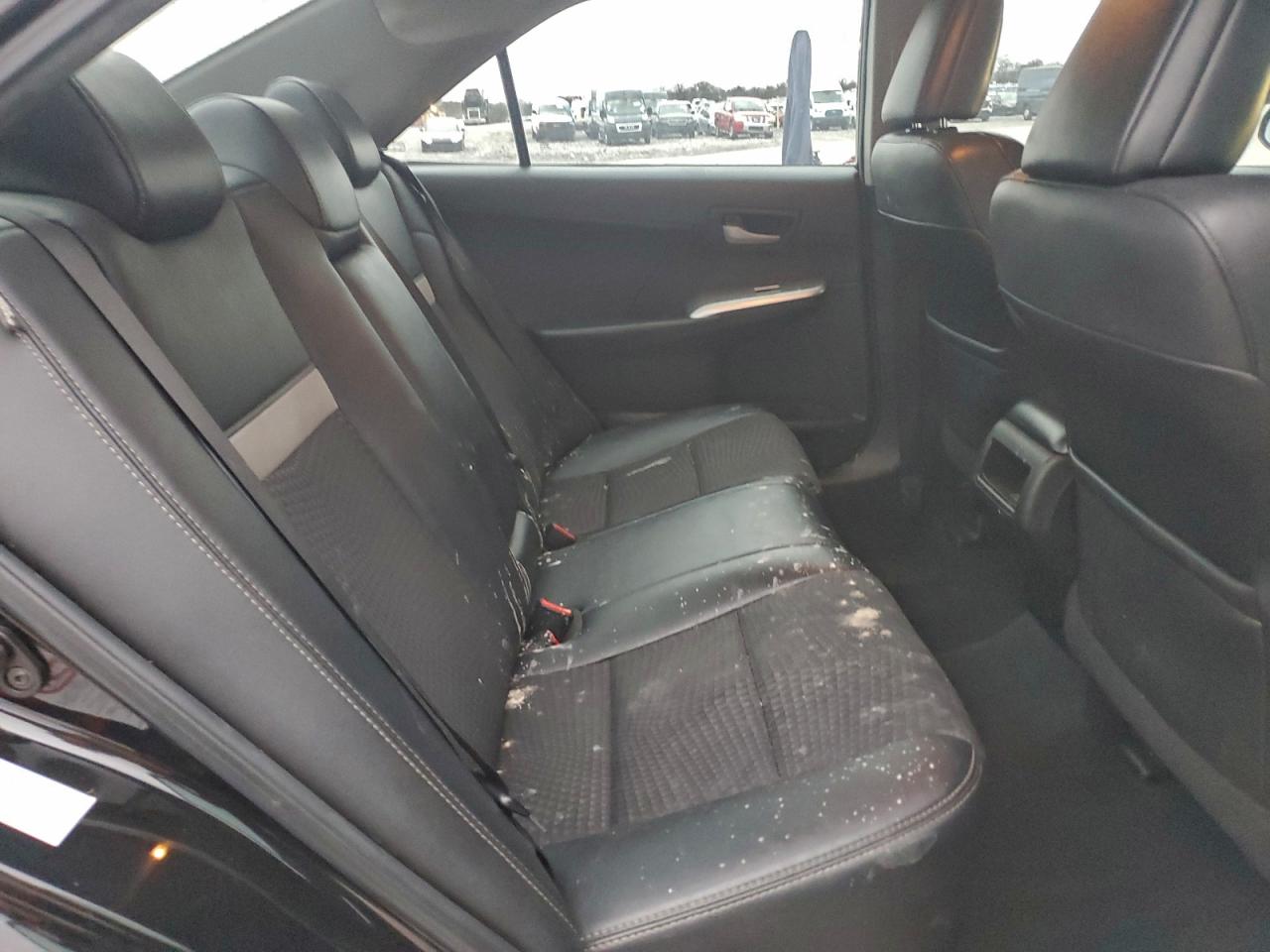 2014 TOYOTA CAMRY L photo 10
