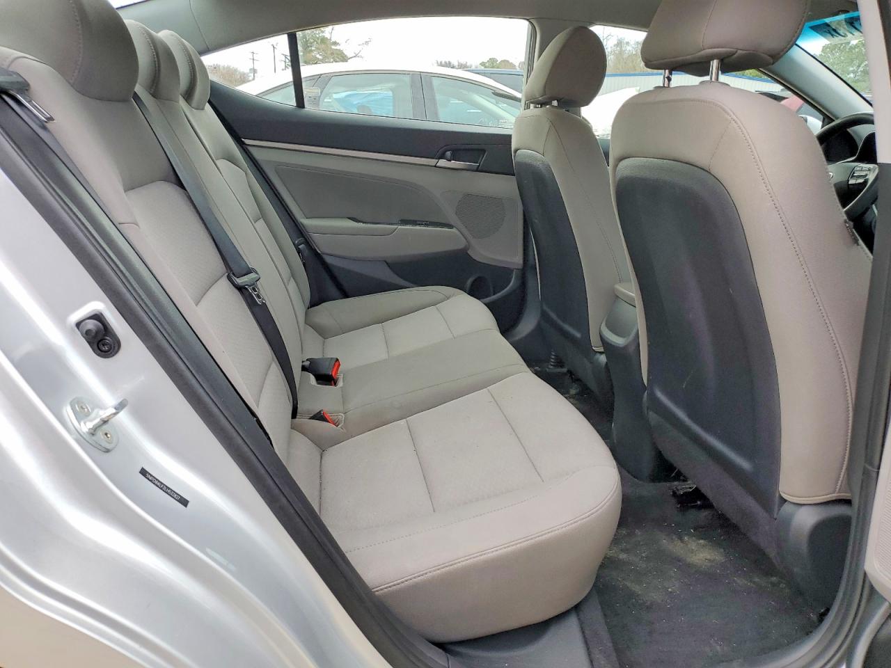 2020 HYUNDAI ELANTRA SEL photo 19