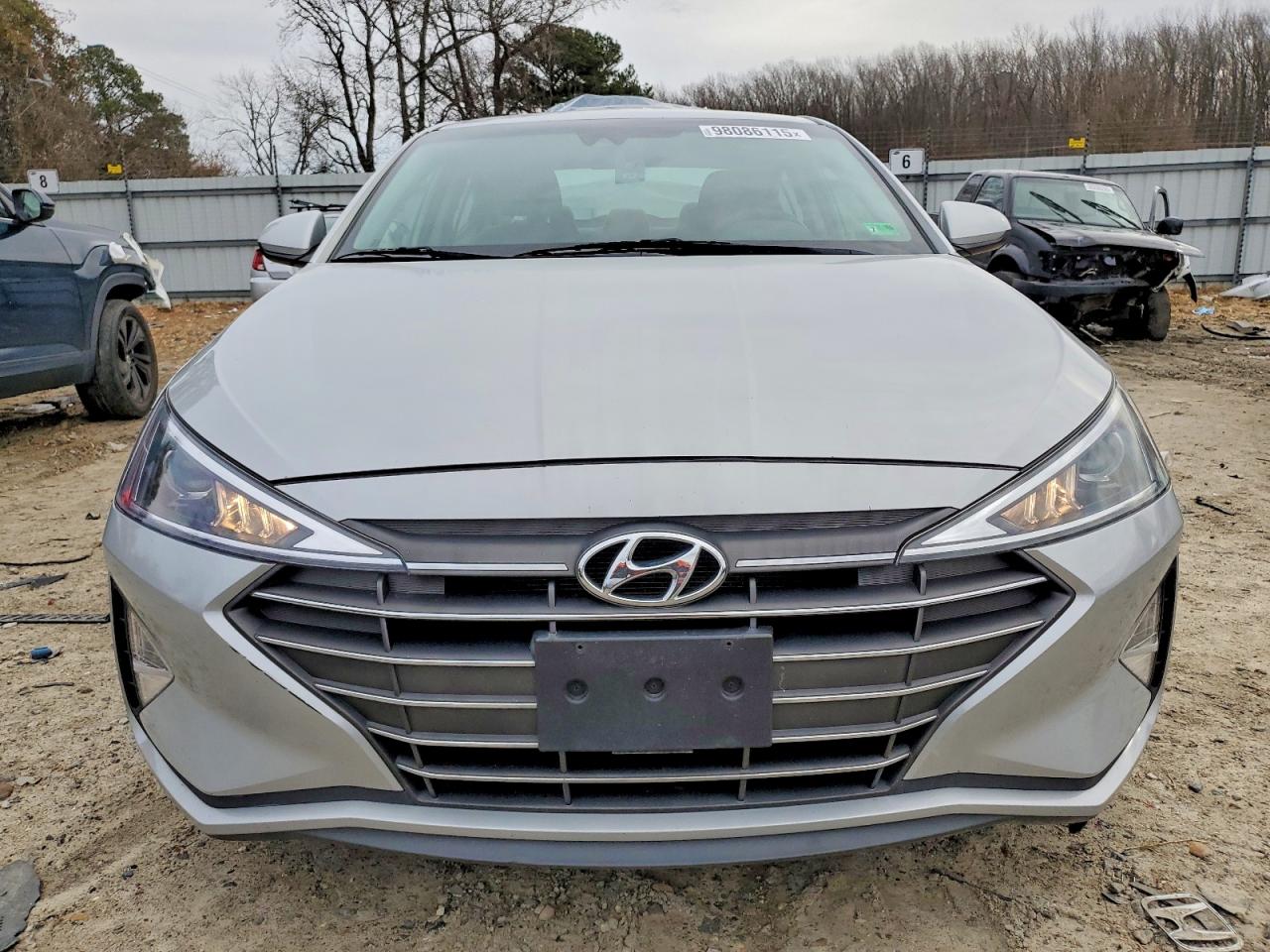 2020 HYUNDAI ELANTRA SEL photo 9