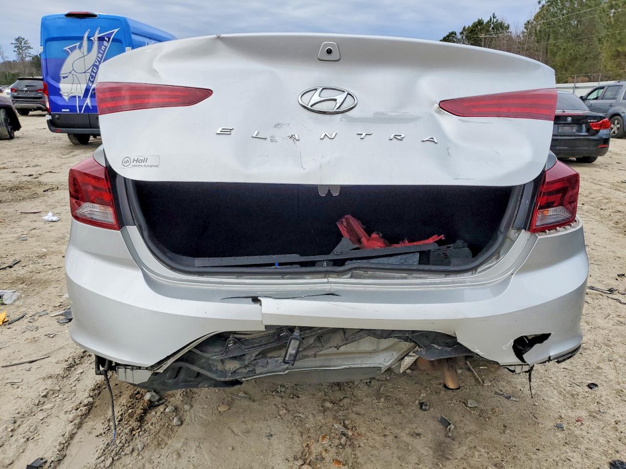 2020 HYUNDAI ELANTRA SEL photo 11