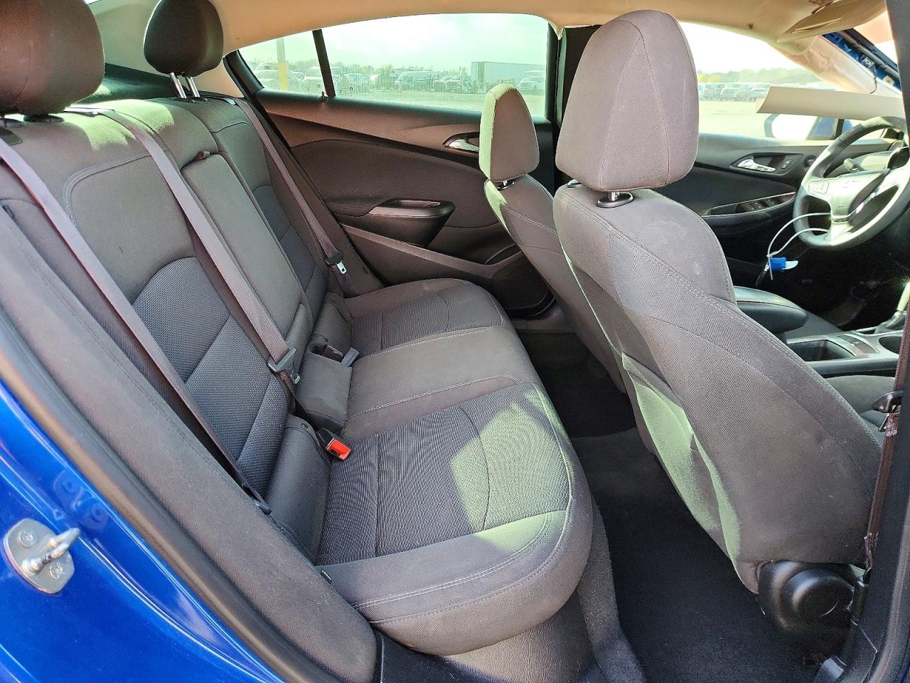 2016 CHEVROLET CRUZE LT photo 10