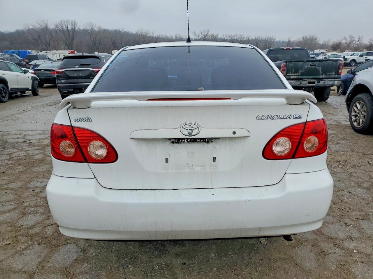 2005 TOYOTA COROLLA CE photo 6