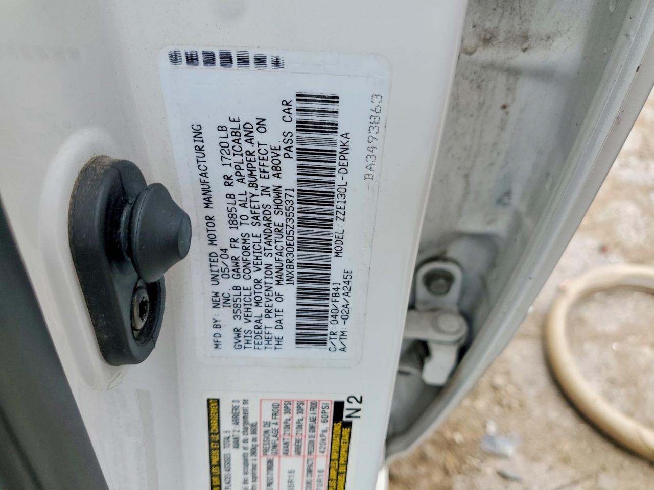 2005 TOYOTA COROLLA CE photo 12