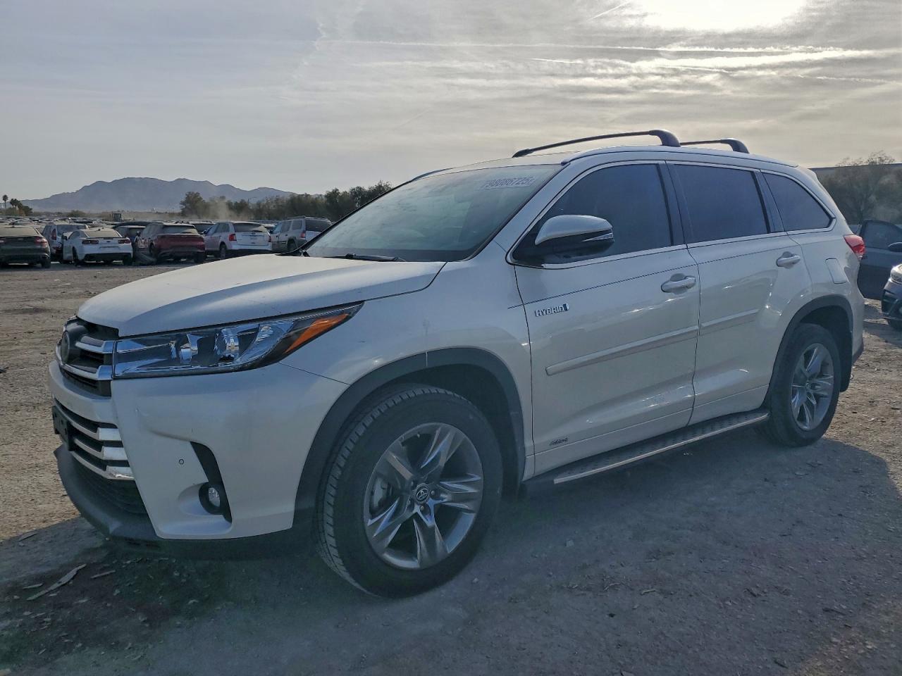 2019 TOYOTA HIGHLANDER