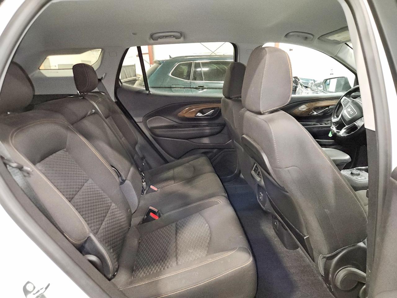 2019 GMC TERRAIN SLE photo 11