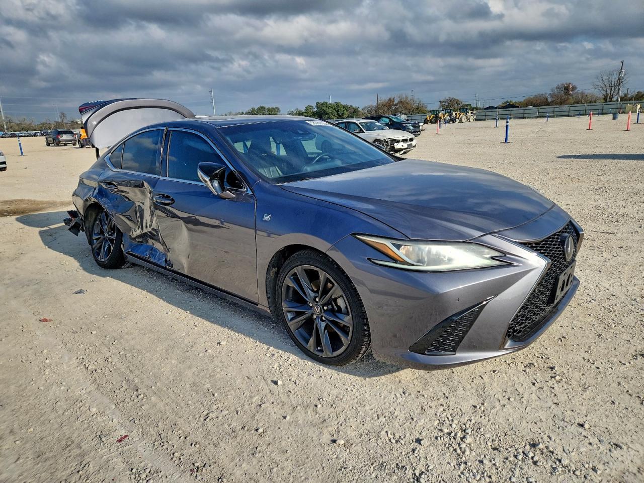 2019 LEXUS ES 350 photo 4