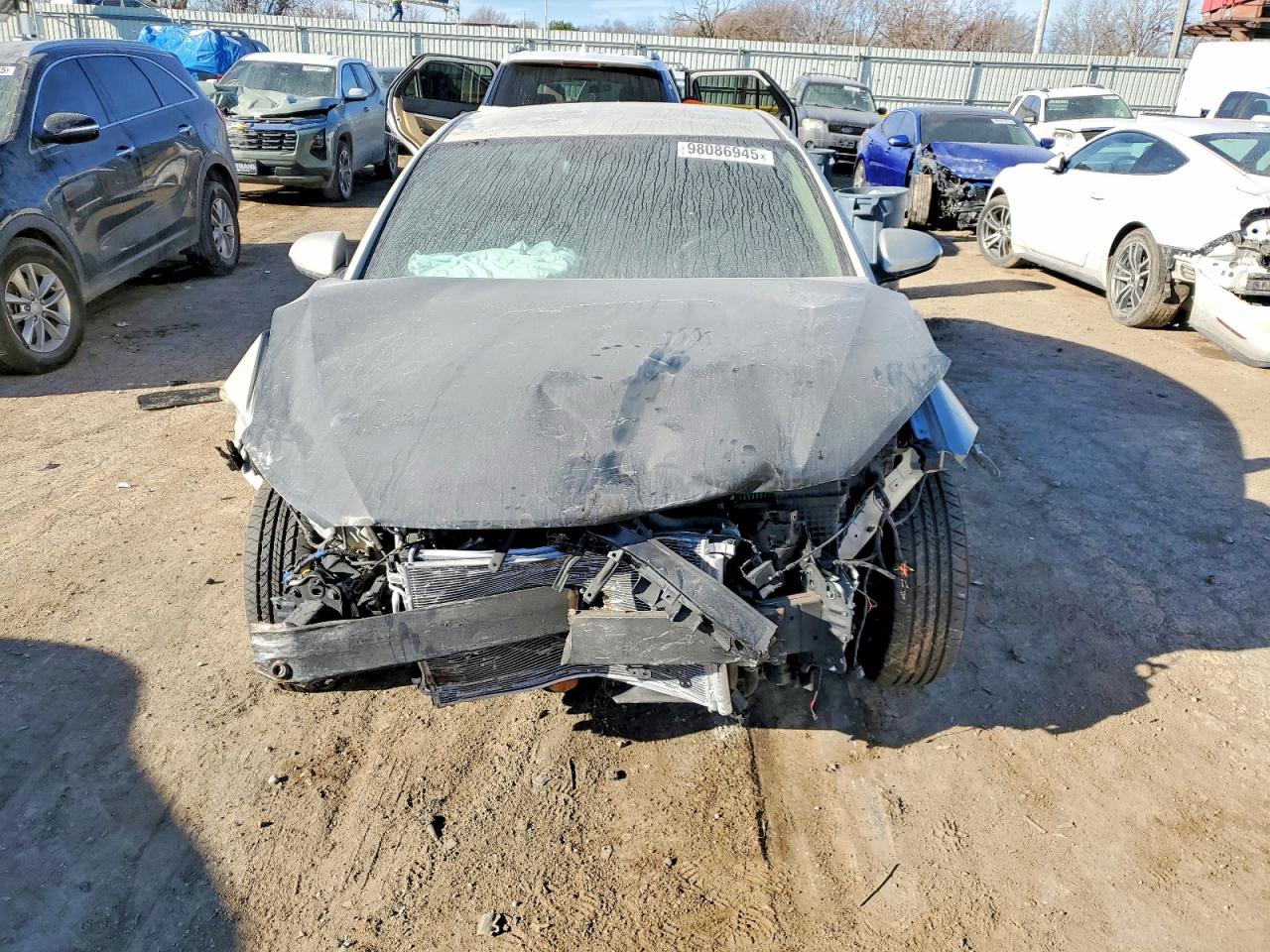 2017 HYUNDAI ELANTRA SE photo 5
