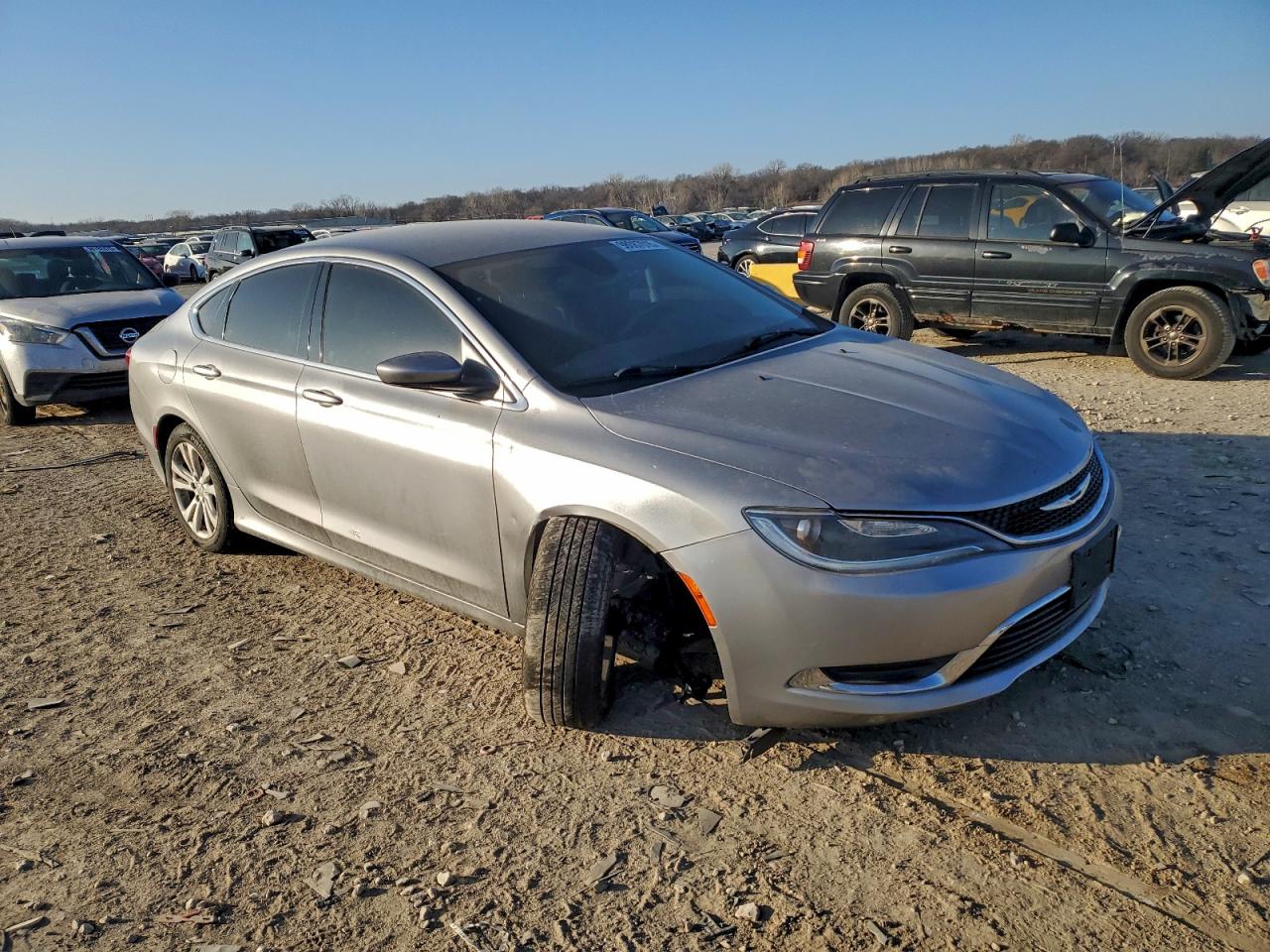 2015 CHRYSLER 200 LIMITED photo 4