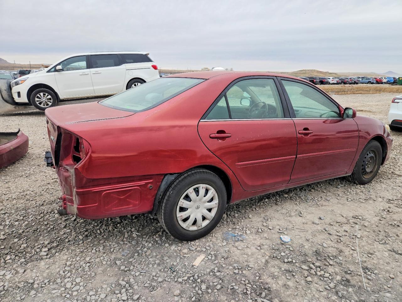 2005 TOYOTA CAMRY LE photo 3