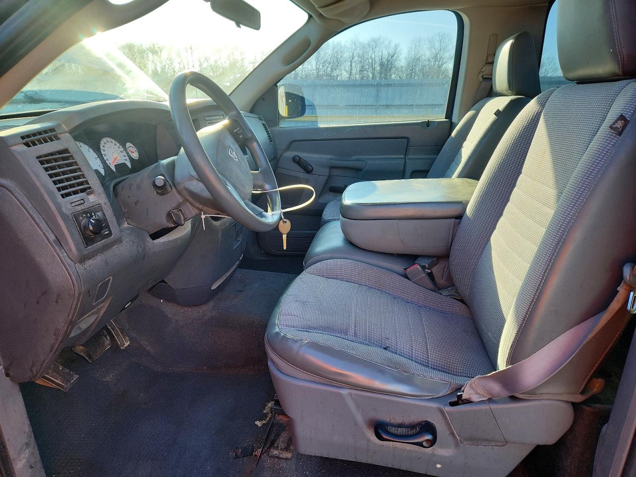 2007 DODGE RAM 1500 ST photo 7