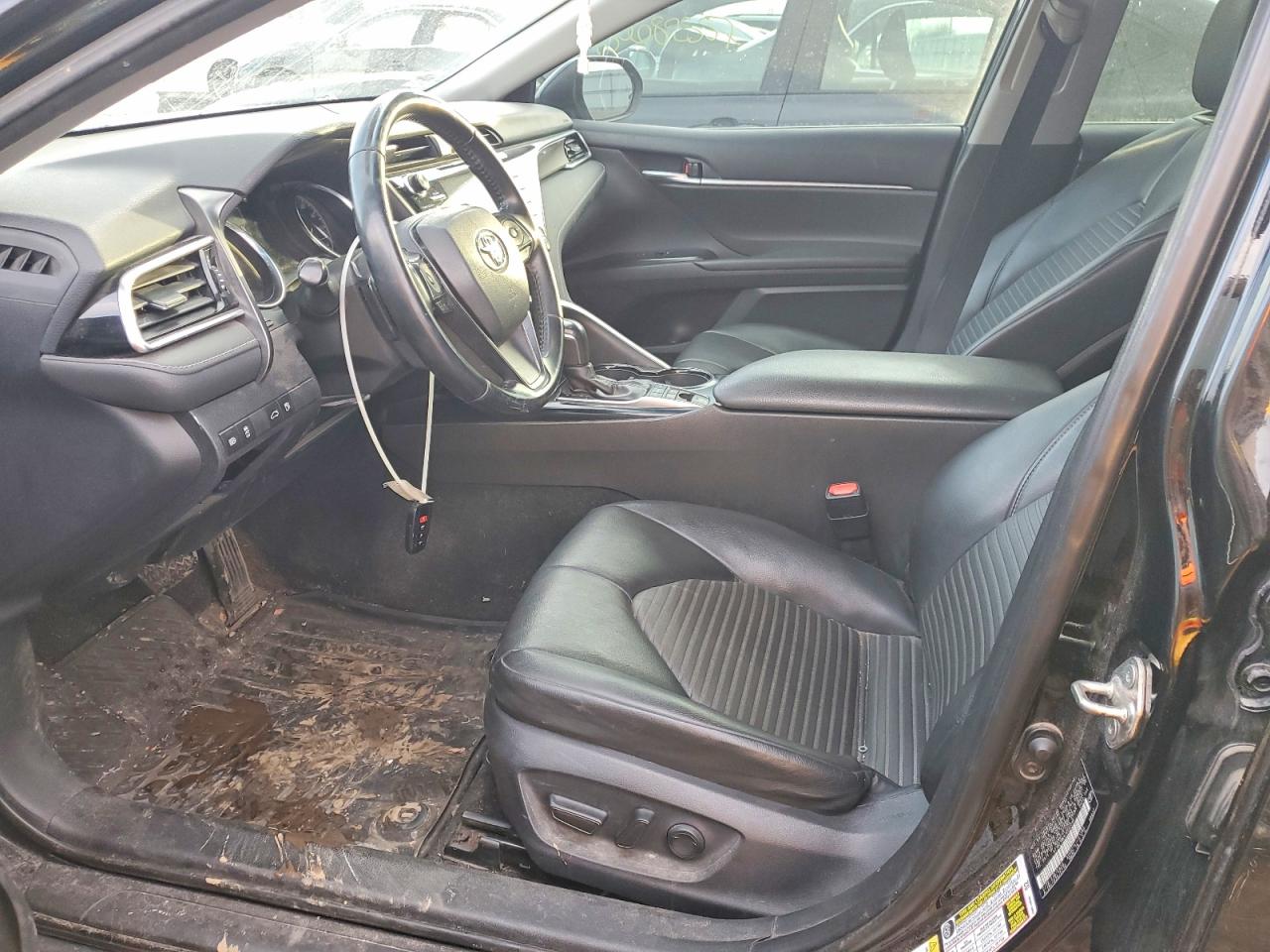 2018 TOYOTA CAMRY HYBRID photo 7