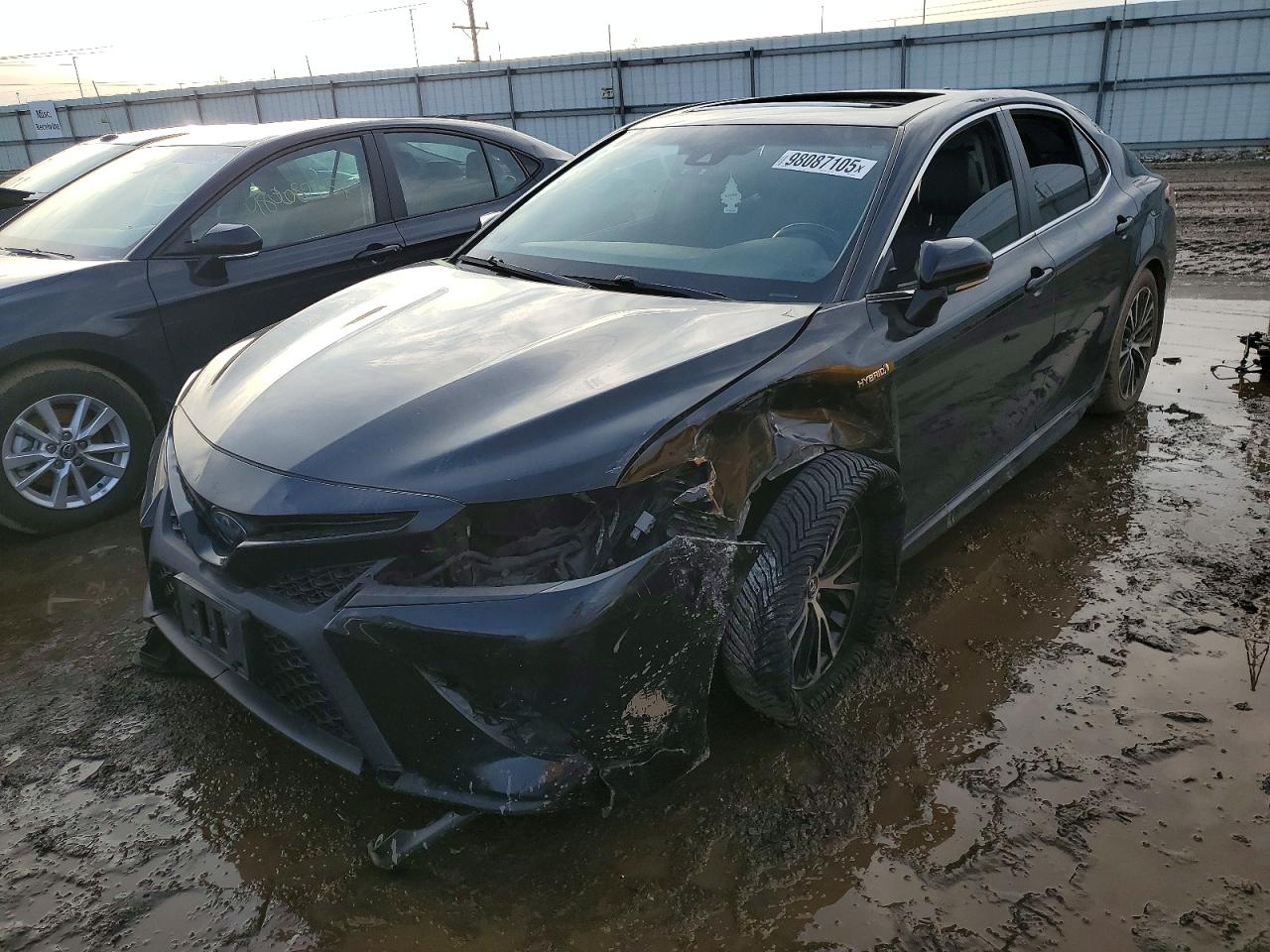 2018 TOYOTA CAMRY