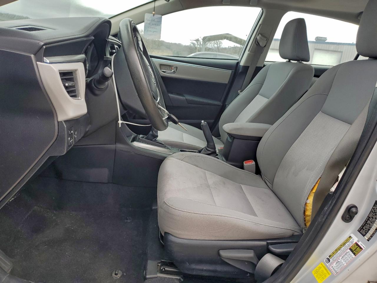 2014 TOYOTA COROLLA L photo 7