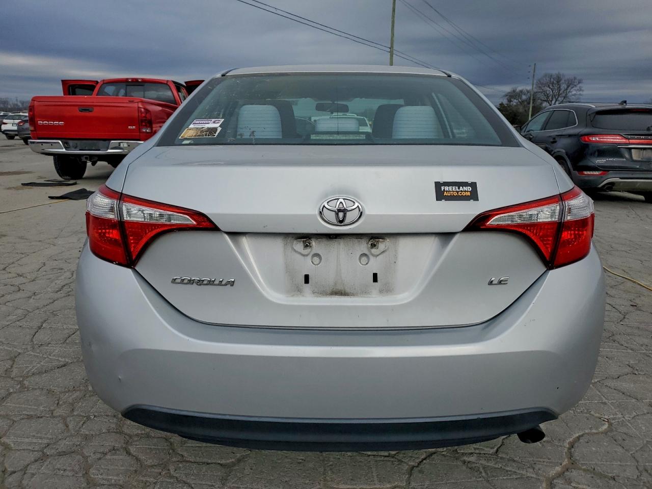 2014 TOYOTA COROLLA L photo 6