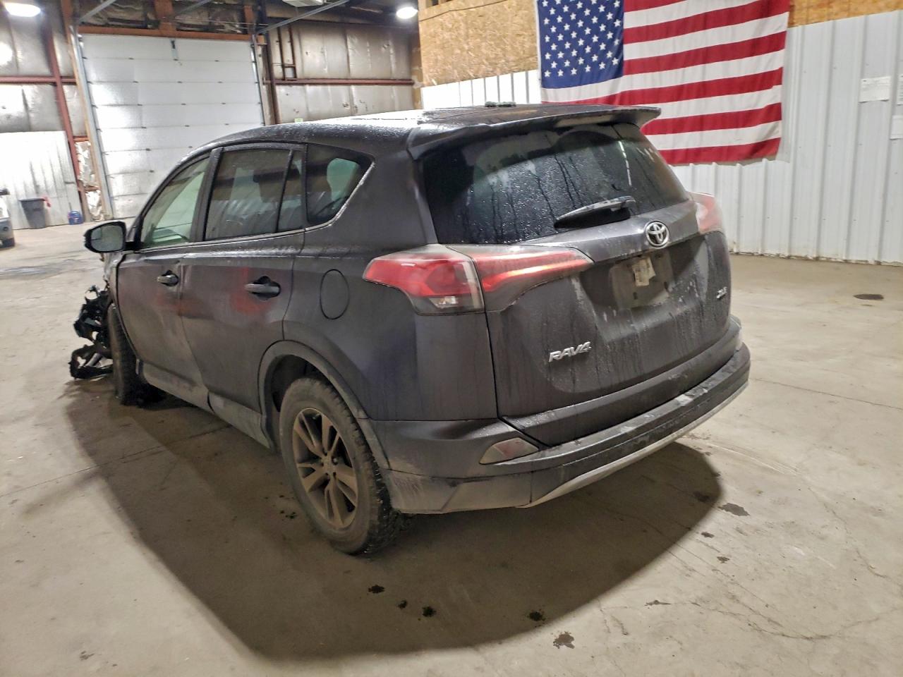 2018 TOYOTA RAV4 ADVENTURE photo 2