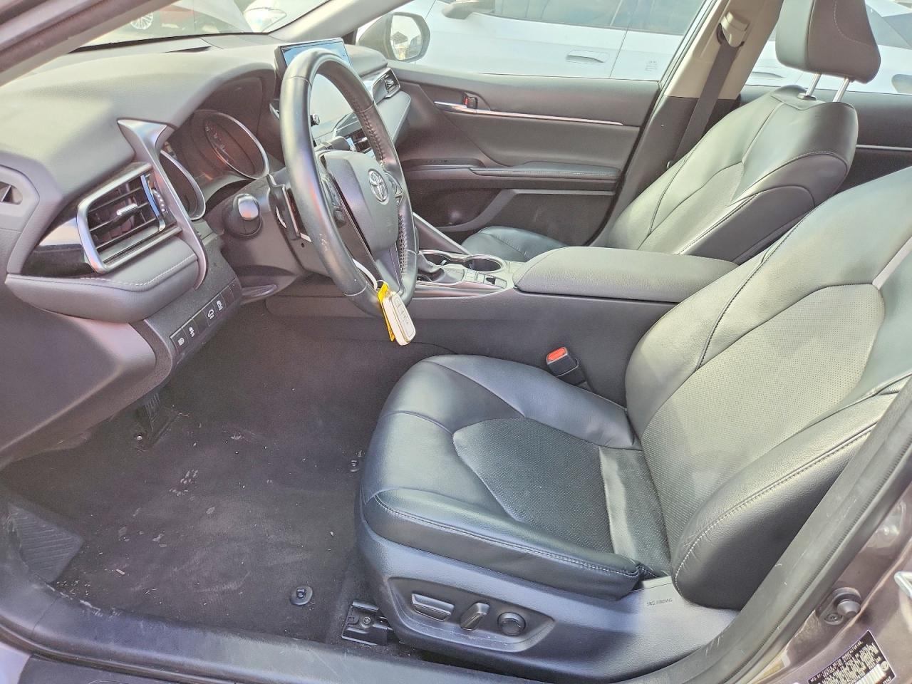 2023 TOYOTA CAMRY XSE photo 13