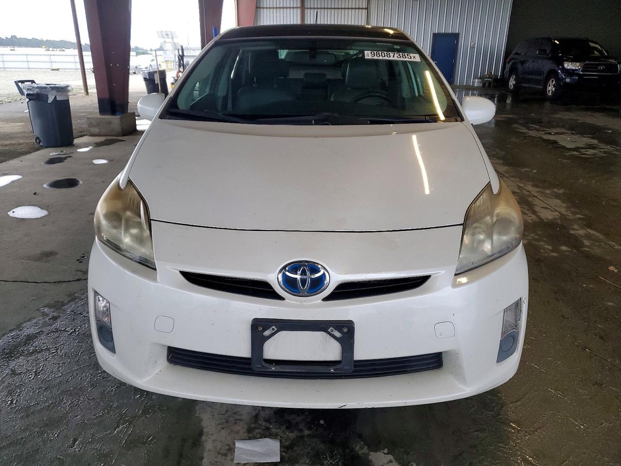 2010 TOYOTA PRIUS photo 5