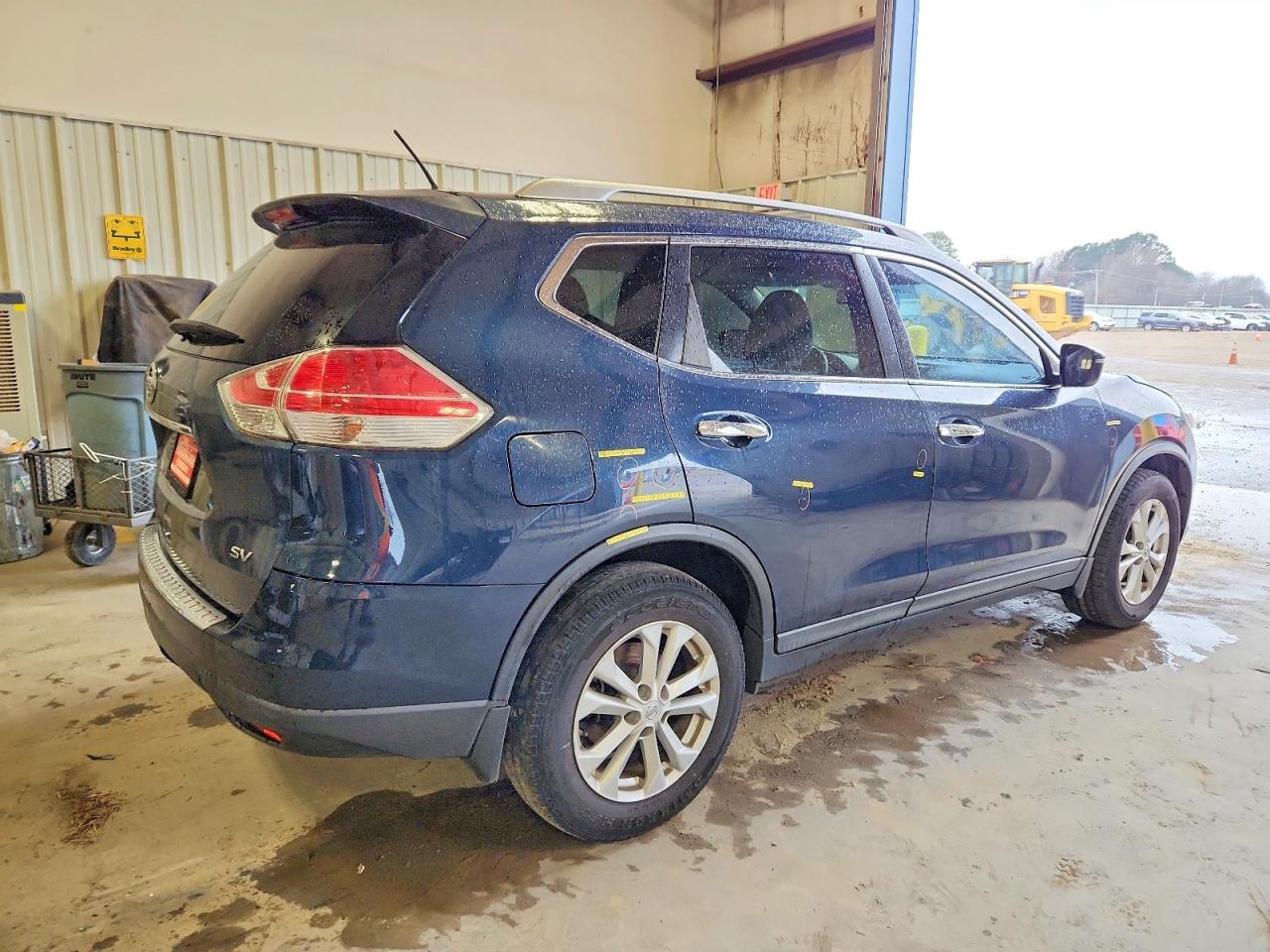 2016 NISSAN ROGUE S photo 3