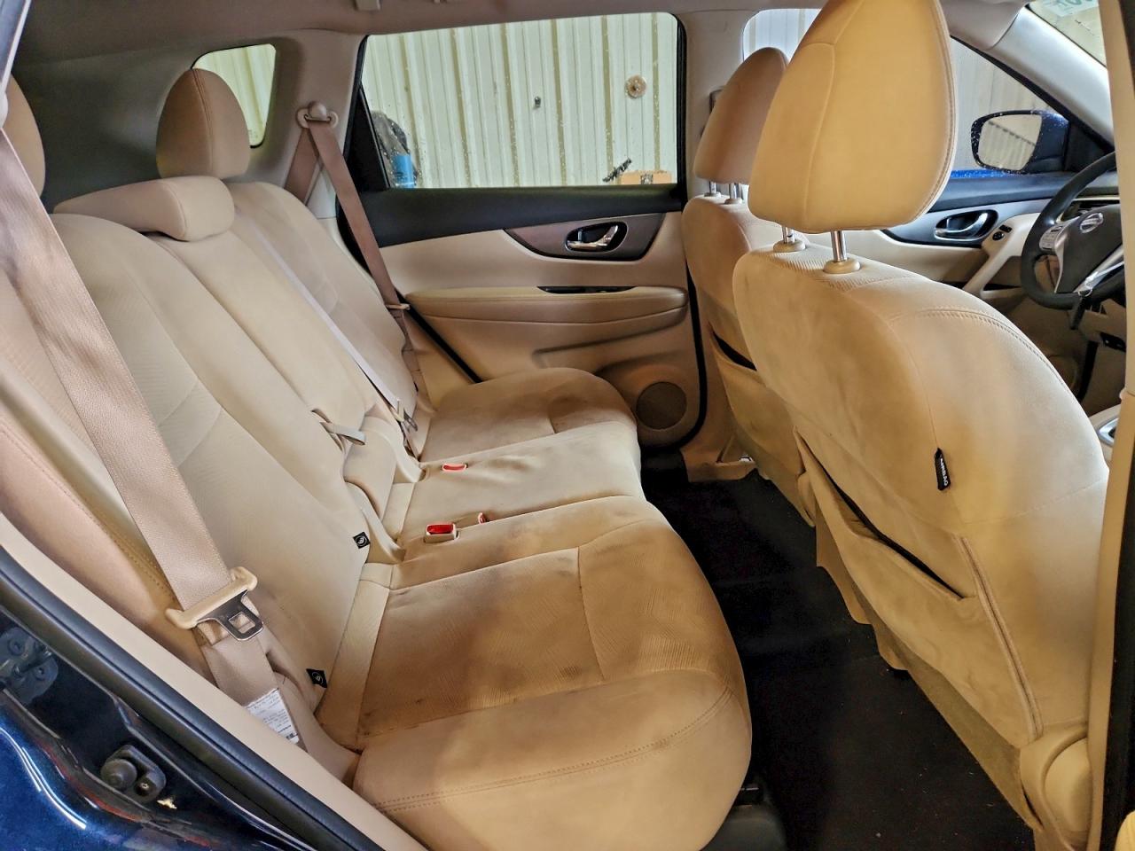 2016 NISSAN ROGUE S photo 10