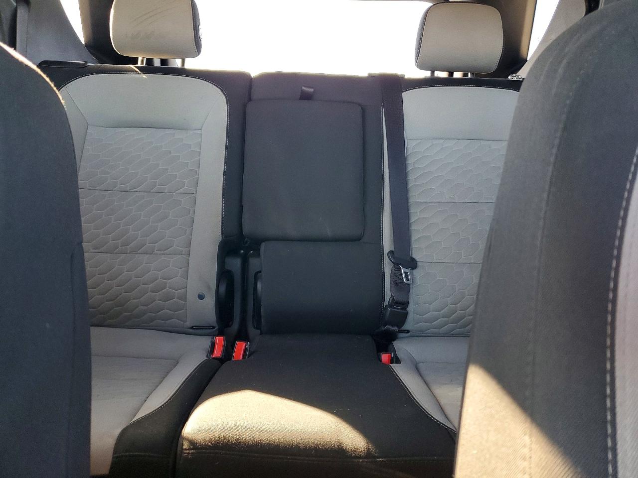 2020 CHEVROLET EQUINOX LT photo 10