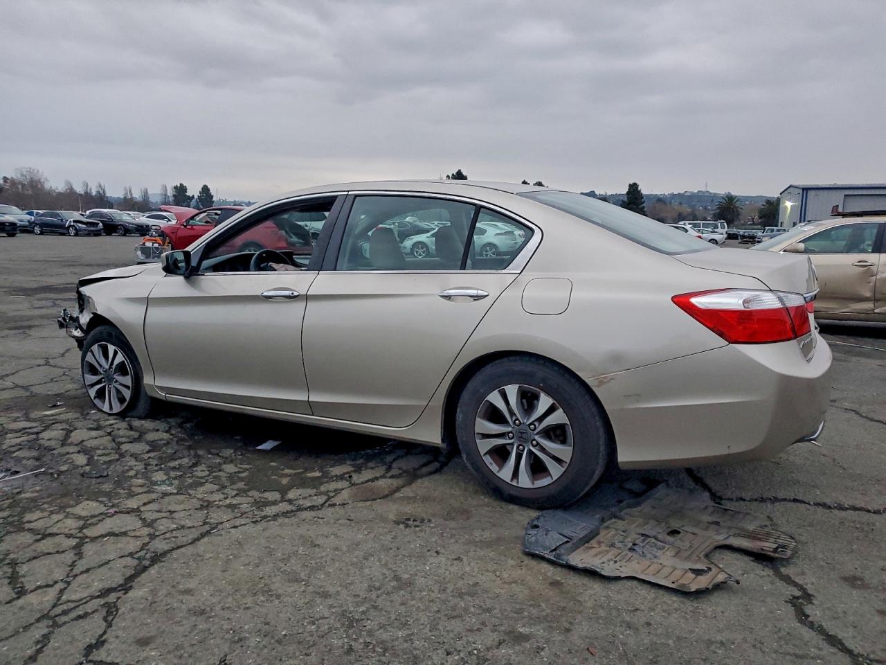 2014 HONDA ACCORD LX photo 2