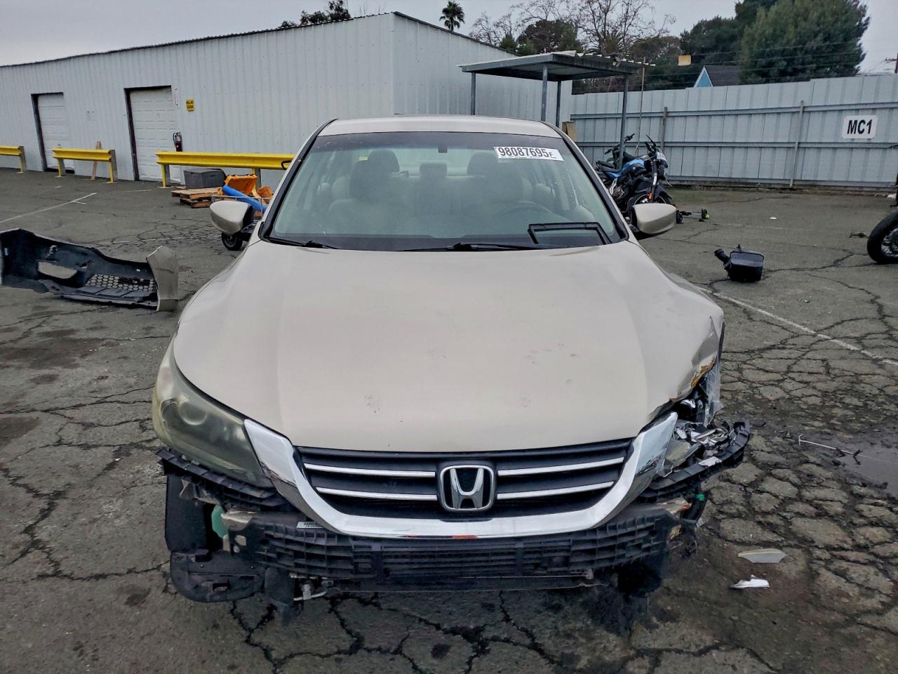 2014 HONDA ACCORD LX photo 5