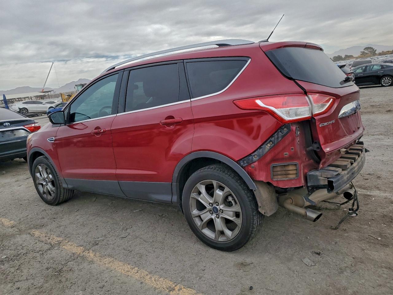 2015 FORD ESCAPE TITANIUM photo 2