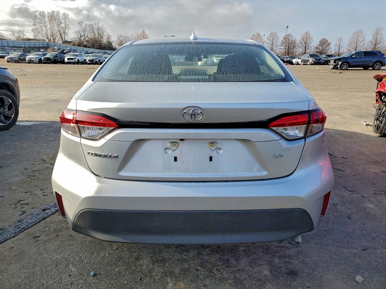 2025 TOYOTA COROLLA LE photo 11