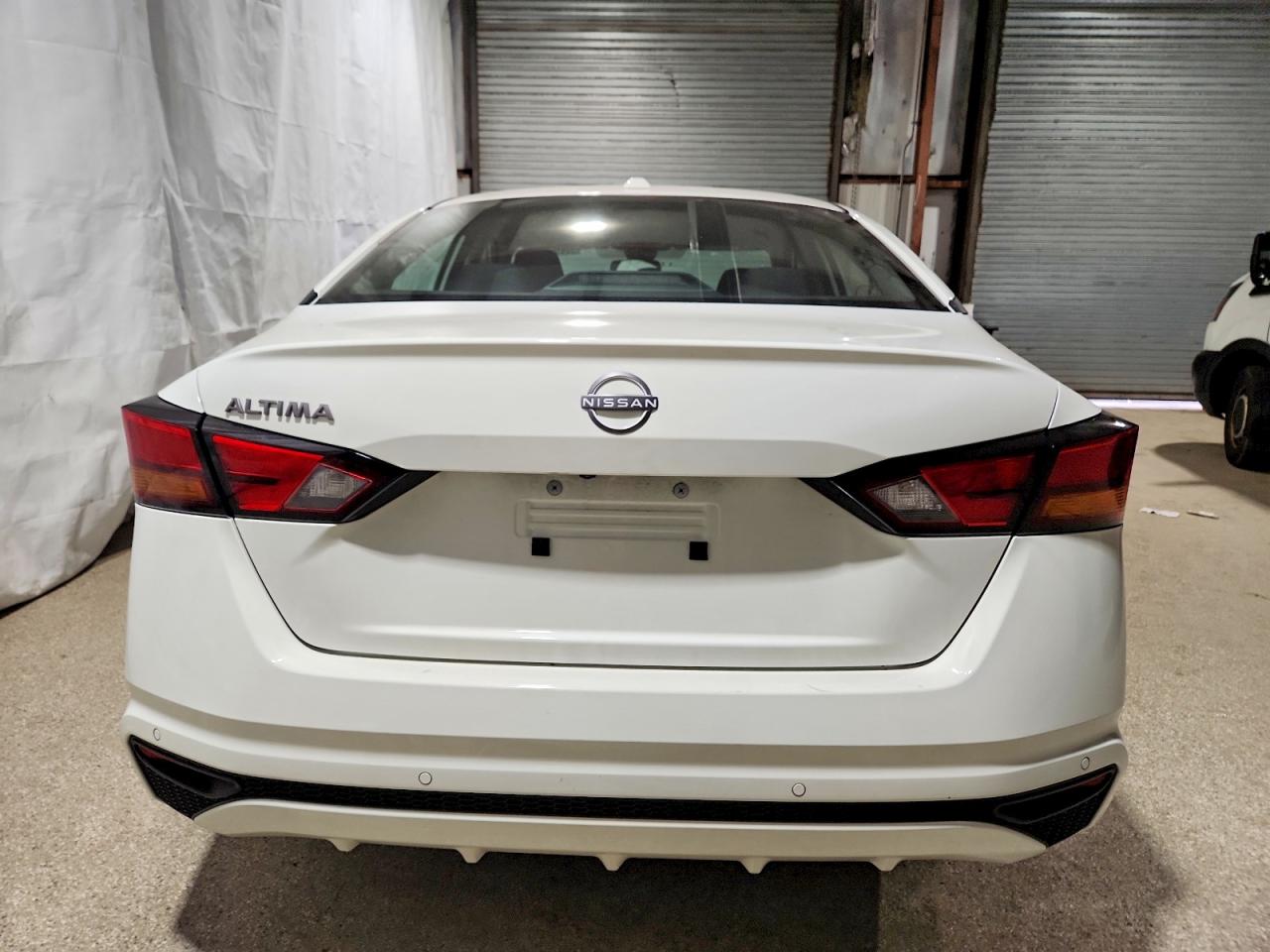 2025 NISSAN ALTIMA SV photo 6