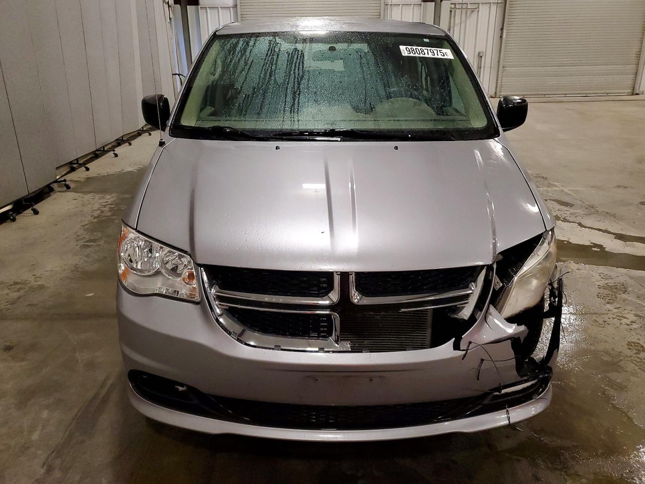 2013 DODGE GRAND CARAVAN SE photo 5