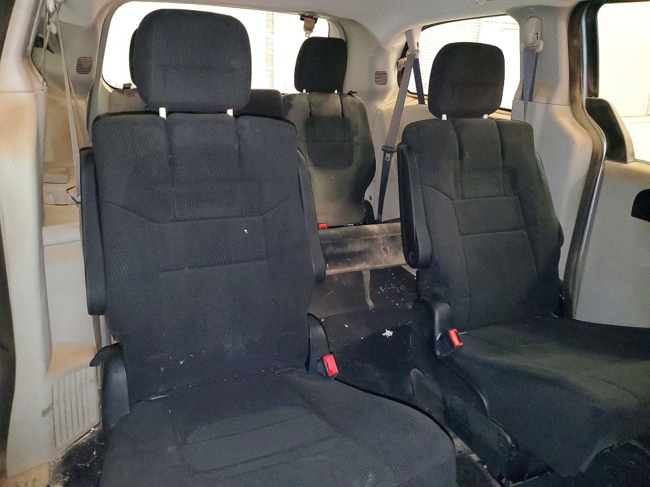 2013 DODGE GRAND CARAVAN SE photo 11