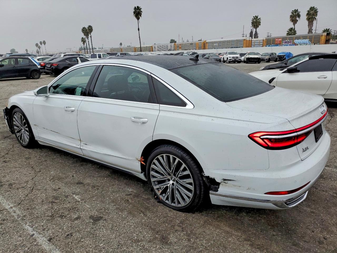 2019 AUDI A8 L photo 3
