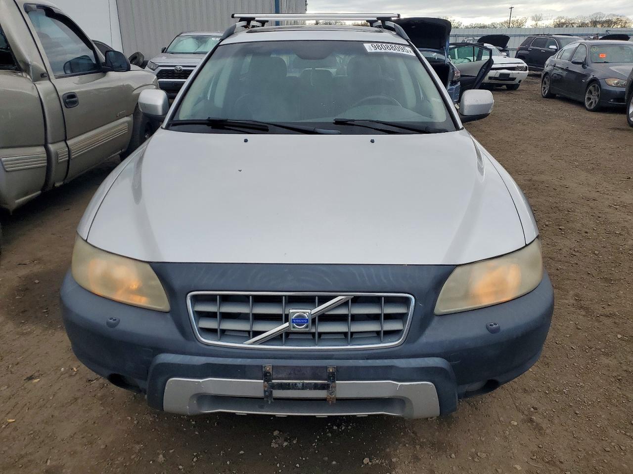2007 VOLVO XC70 photo 5