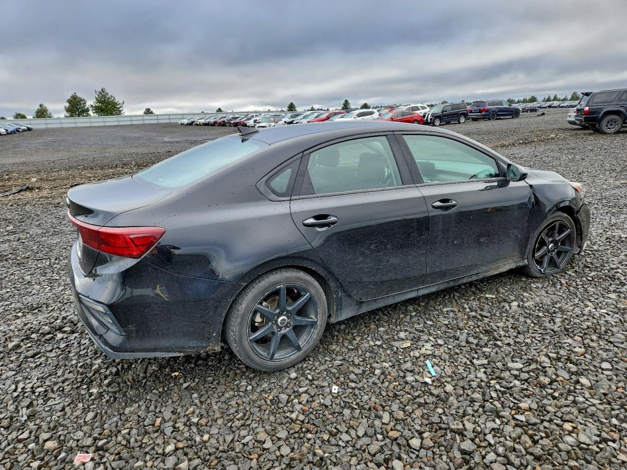 2019 KIA FORTE FE photo 3