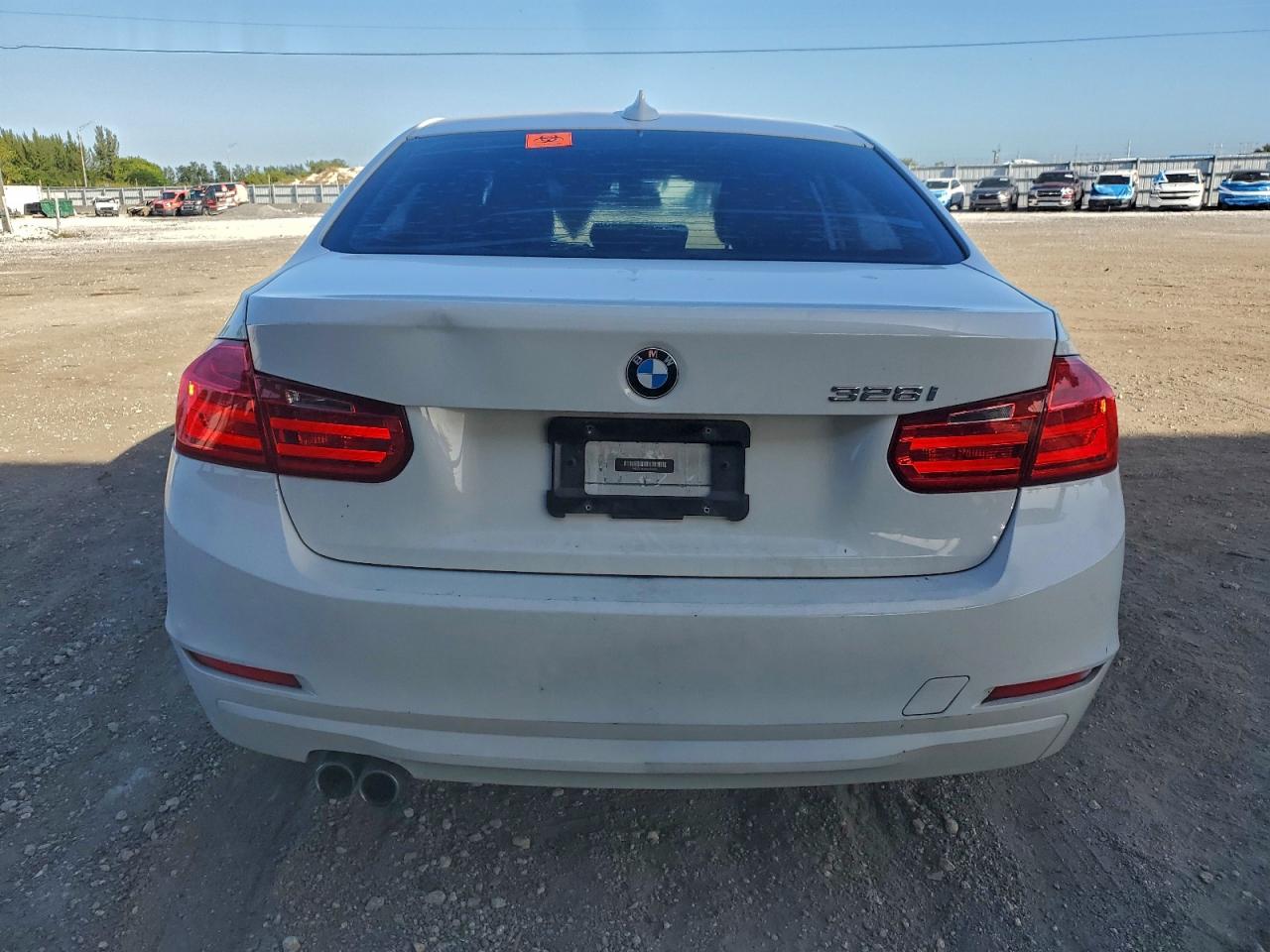 2013 BMW 328 I SULEV photo 6