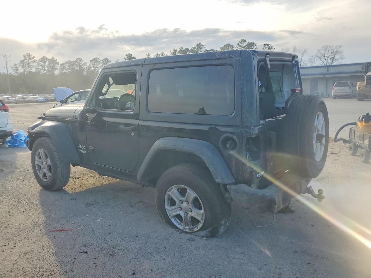 2020 JEEP WRANGLER SPORT photo 2