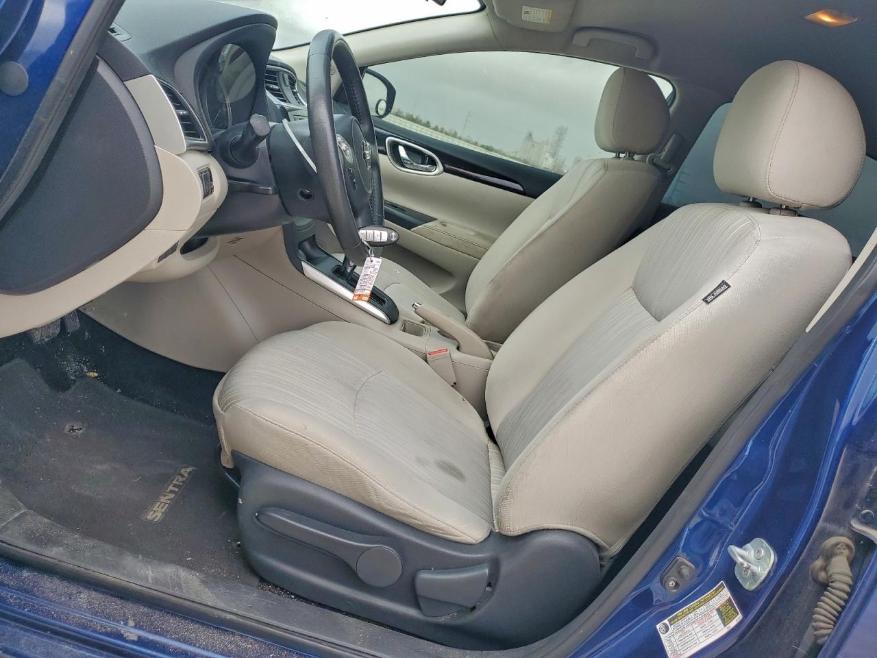 2016 NISSAN SENTRA S photo 7
