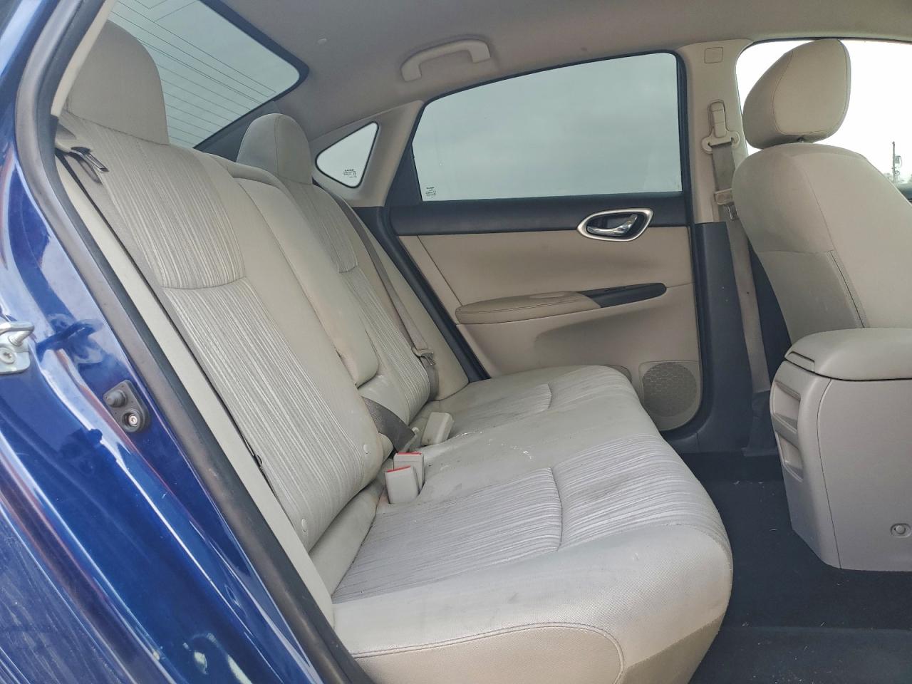 2016 NISSAN SENTRA S photo 10