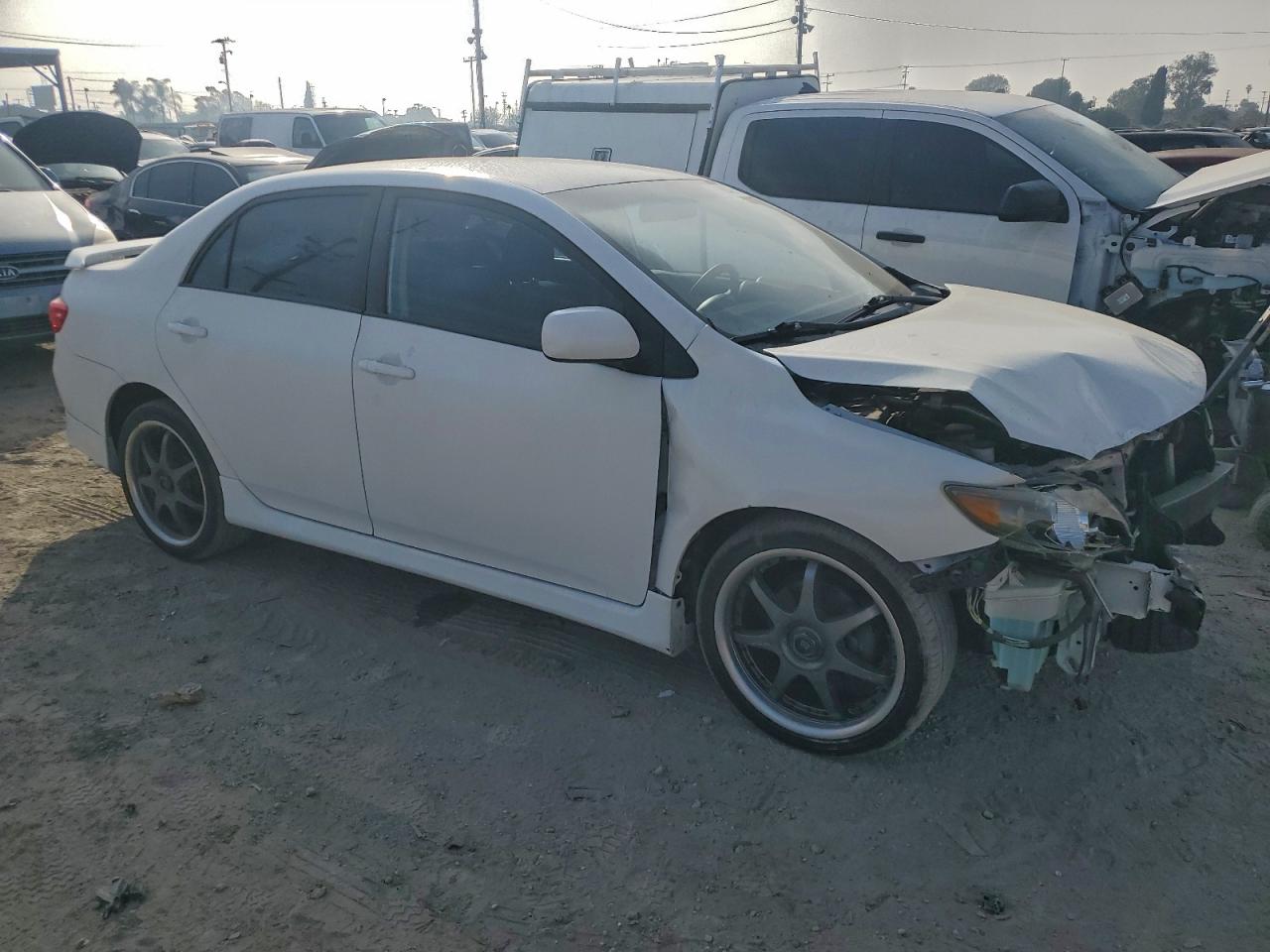 2010 TOYOTA COROLLA BASE photo 4