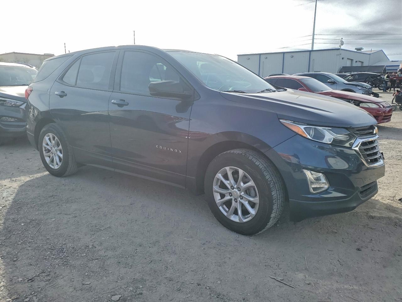 2019 CHEVROLET EQUINOX LS photo 4
