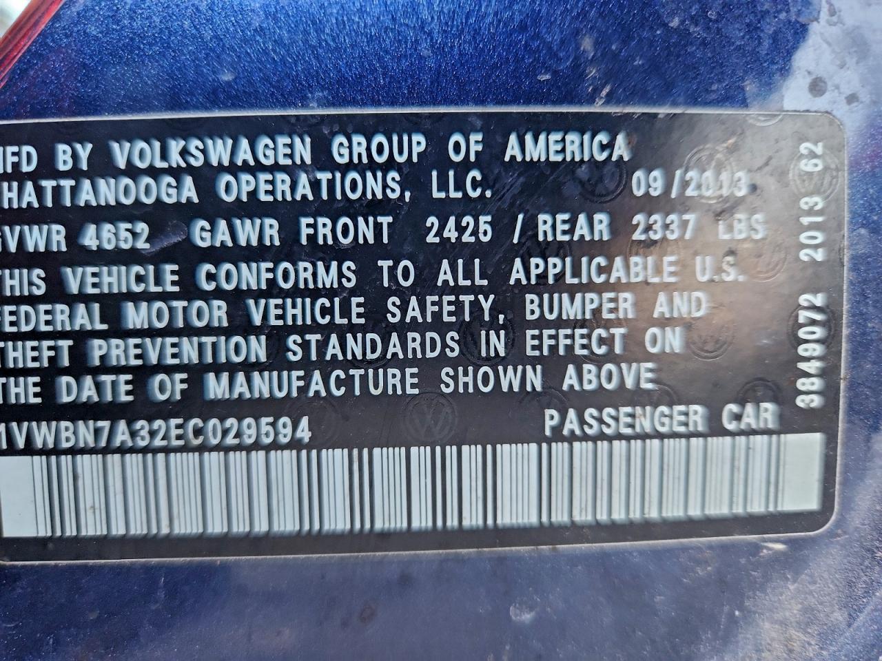 2014 VOLKSWAGEN PASSAT SE photo 12