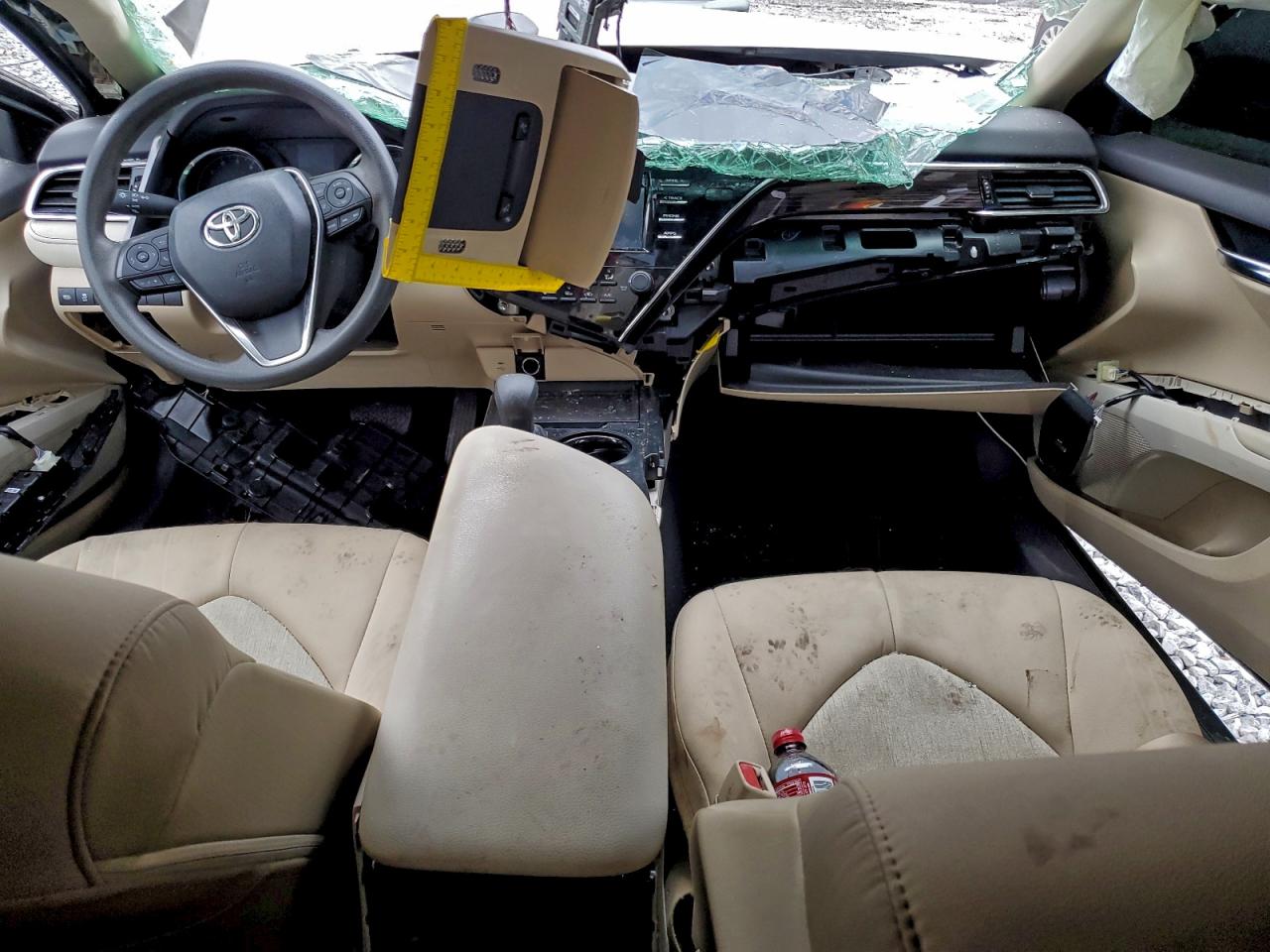 2018 TOYOTA CAMRY L photo 8