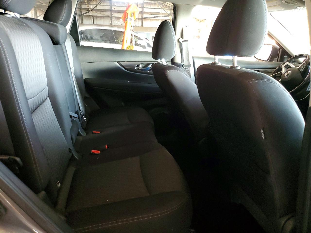 2020 NISSAN ROGUE S photo 10