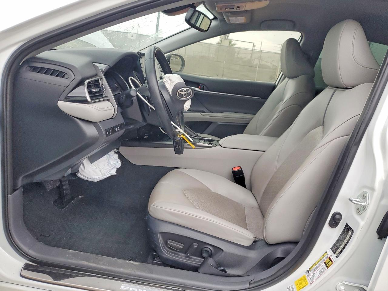 2023 TOYOTA CAMRY XSE photo 19