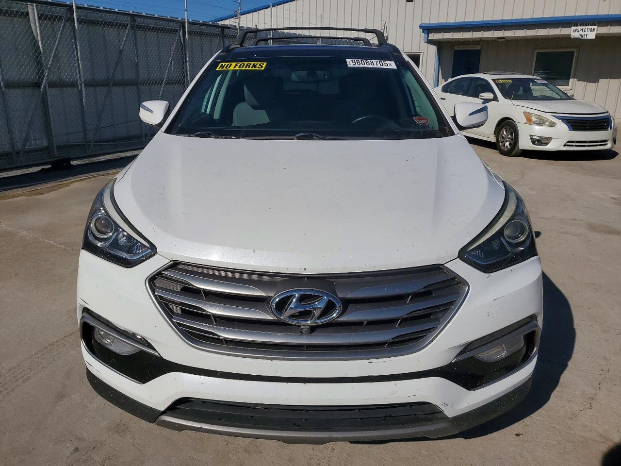 2017 HYUNDAI SANTA FE SPORT photo 5