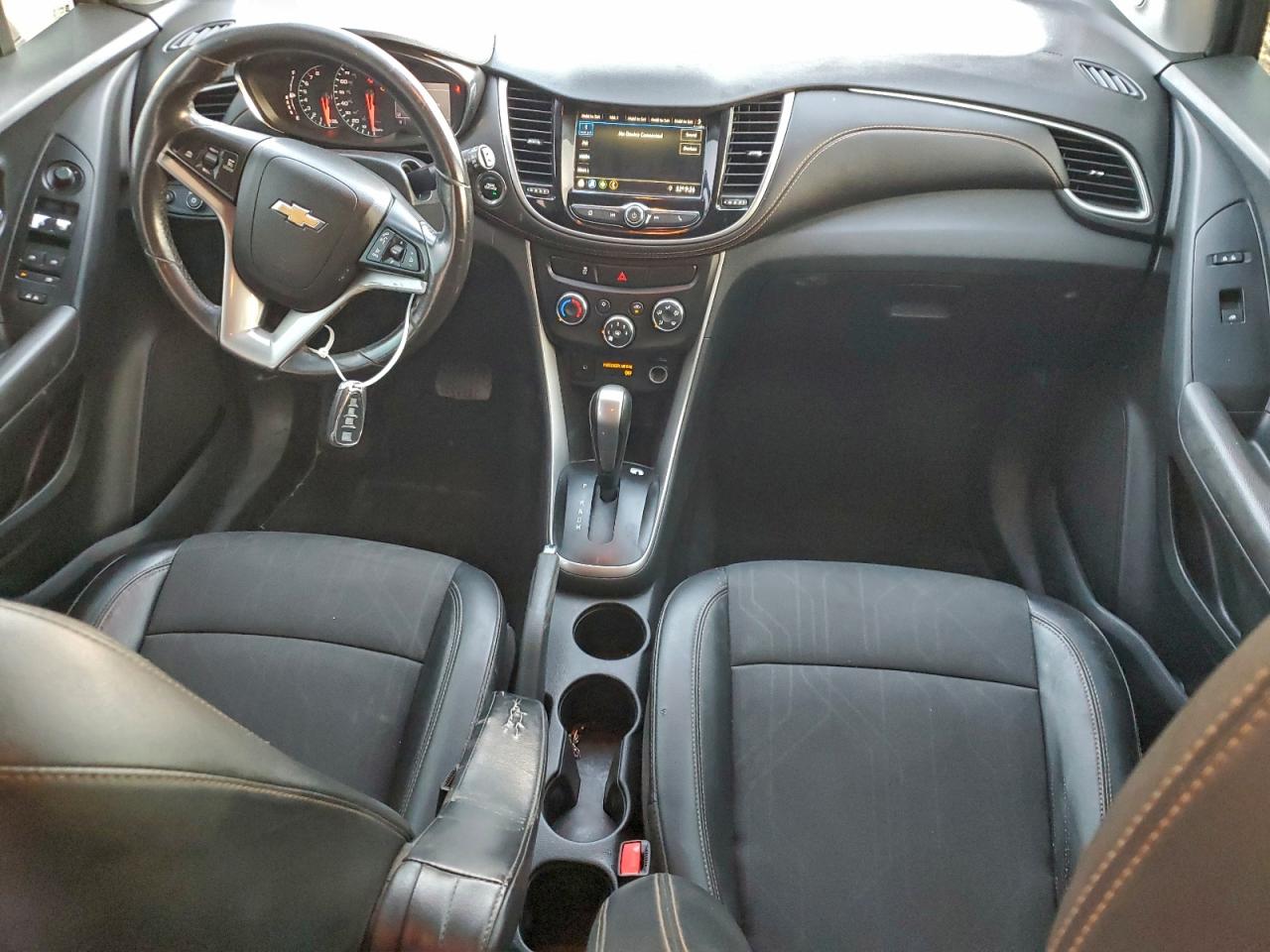 2019 CHEVROLET TRAX 1LT photo 8